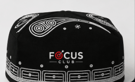 FOCUS Club logotipli milliy do'ppi